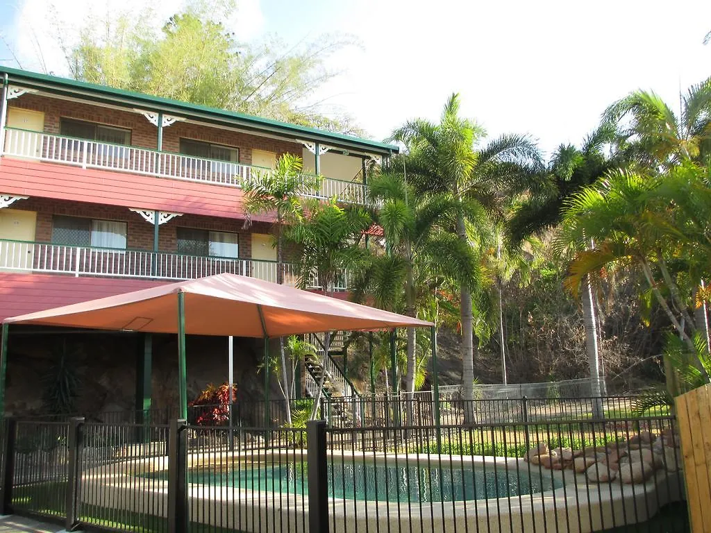 *** Motel Yongala Lodge By The Strand Australia