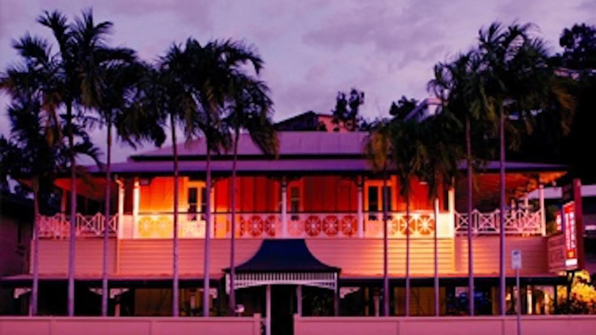 Yongala Lodge By The Strand Townsville